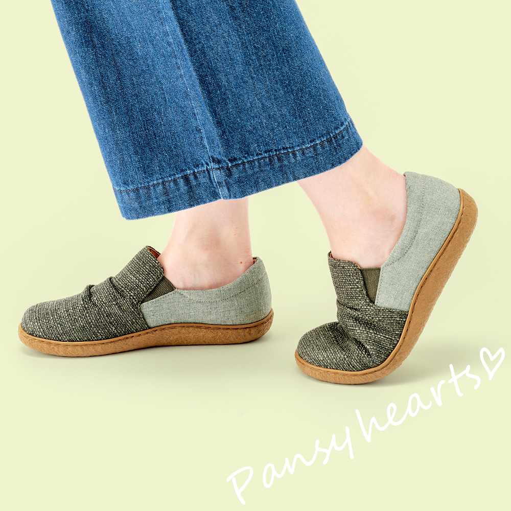 casual shoes