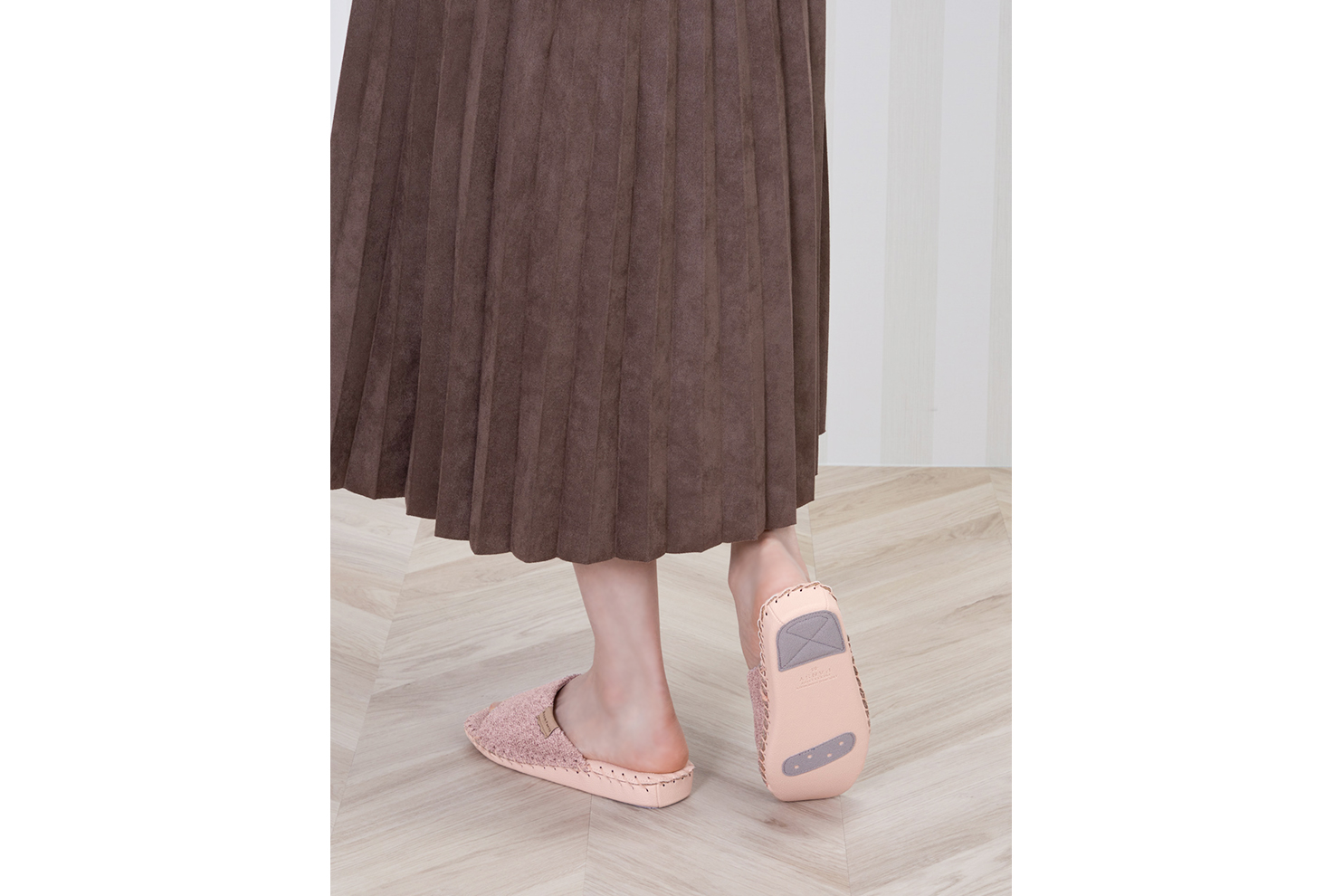 サンシア　SANCIA バッグ　THE JINTE CANTEEN レイジースーザン ショルダーバッグ(ゴールド)【eGift
